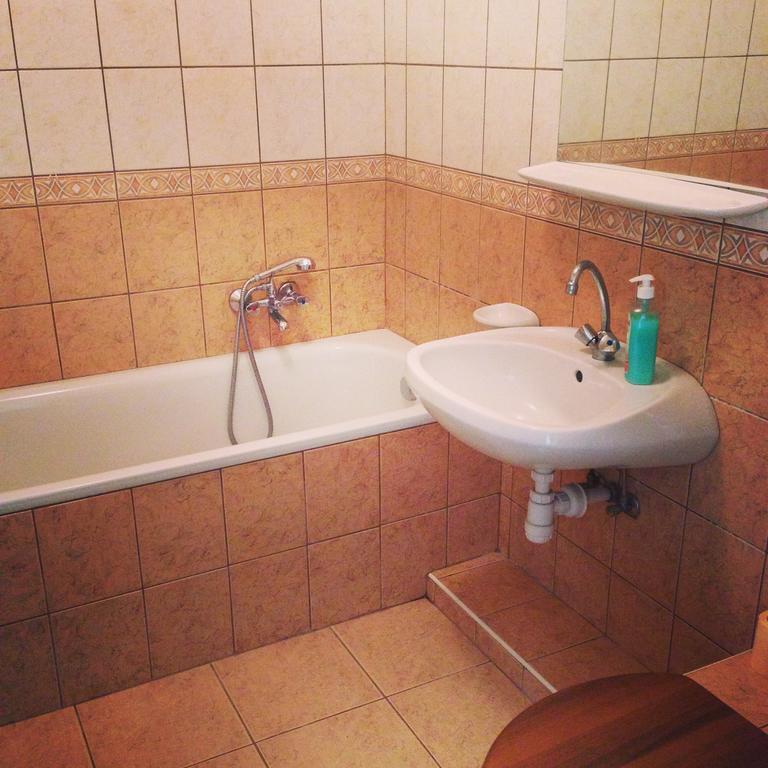 Tuenderpart Apartment Eger Værelse billede